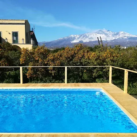 Giardino Arancio 4* ג'יארה