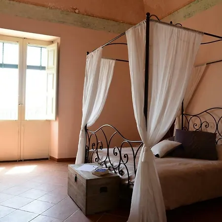Giardino Arancio Bed & Breakfast 3*