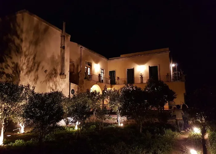Couette-café Giardino Arancio 4*