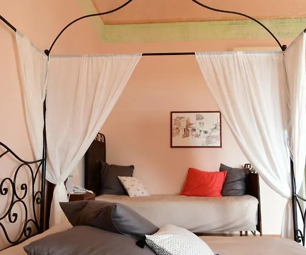 Couette-café Giardino Arancio 4*